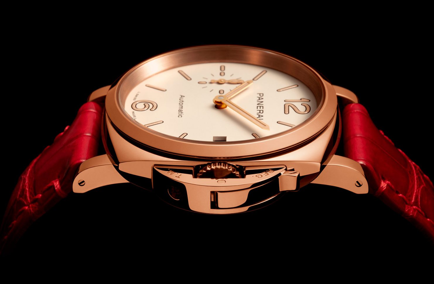 沛納海2019年現(xiàn)代化Luminor Due系列腕表-復(fù)刻表