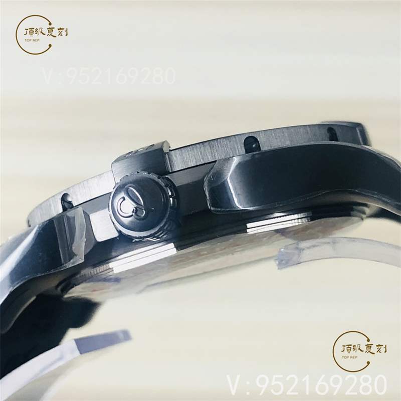 GF廠百年靈v4版黑鳥偵察機復(fù)刻表做工怎么樣,是最高版本嗎-復(fù)刻表