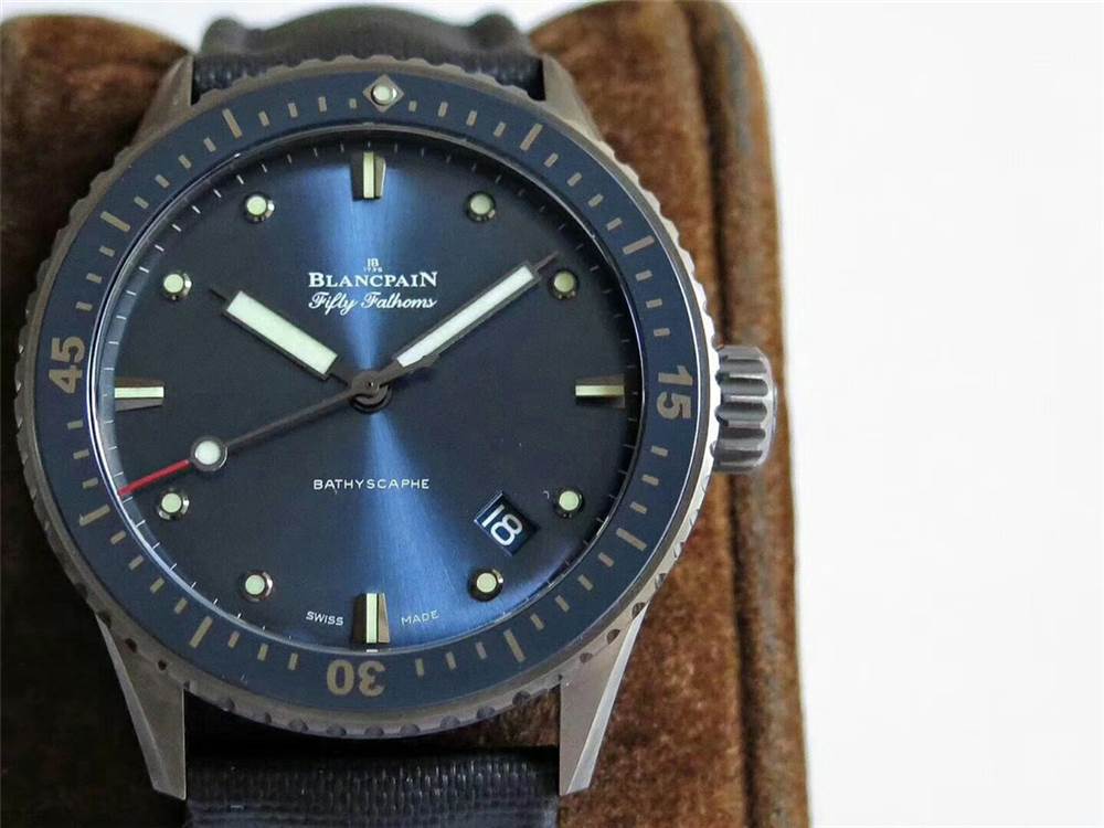 ZF廠寶珀五十噚陶瓷藍盤5000-0240-O52A復刻表做工怎么樣-復刻表