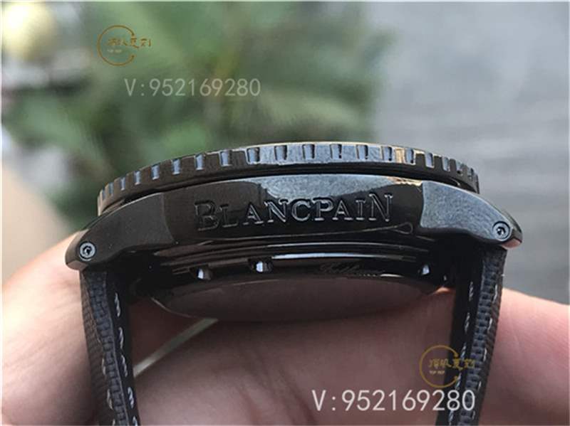 ZF廠寶珀五十噚黑武士5015-11C30-52復刻表做工怎么樣-復刻表