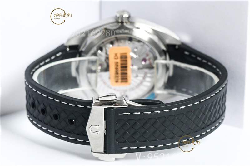 VS廠歐米茄海馬150柚木盤復刻表8900機芯的六大優點-復刻表