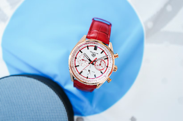 介紹Carrera Fusion:泰格豪雅的最新LE將經(jīng)典保時捷911 Carrera RS 2.7 變成手表-復(fù)刻表