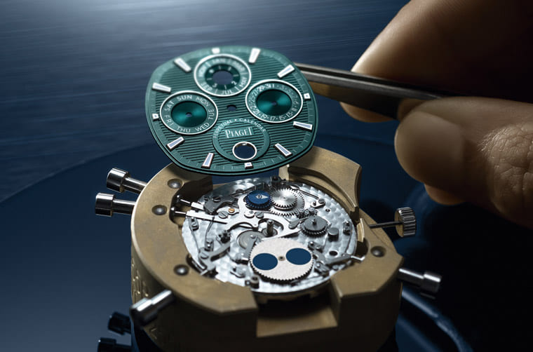 伯爵不銹鋼P(yáng)olo運(yùn)動(dòng)表首度推出超薄萬(wàn)年歷功能-復(fù)刻表