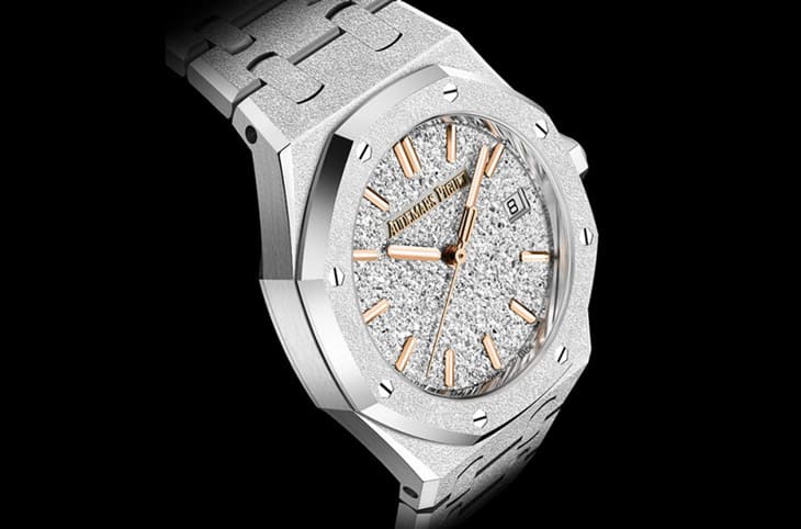 愛(ài)彼皇家橡樹(shù)系列再添新作：霜金自動(dòng)表的璀璨工藝-復(fù)刻表