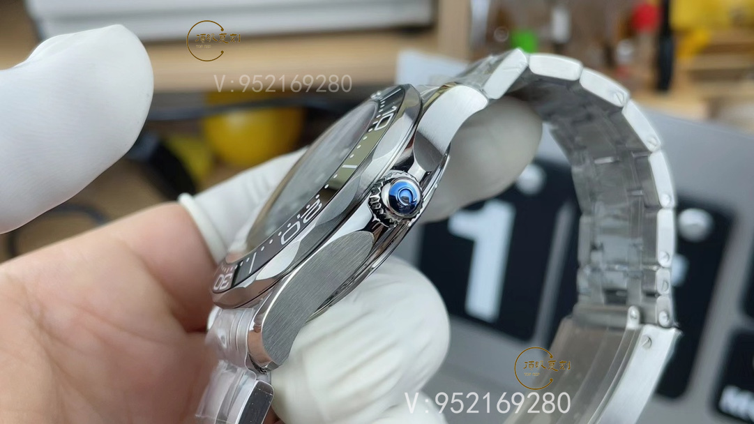 VS廠歐米茄海馬300復(fù)刻表深度測評:工藝與細(xì)節(jié)的卓越展現(xiàn)-復(fù)刻表