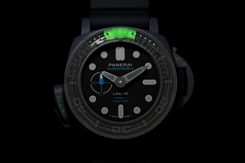 夜光功能新高度！ Panerai全新Submersible Elux LAB-ID腕表 以純機械一鍵開關(guān)發(fā)光系統(tǒng)-復(fù)刻表